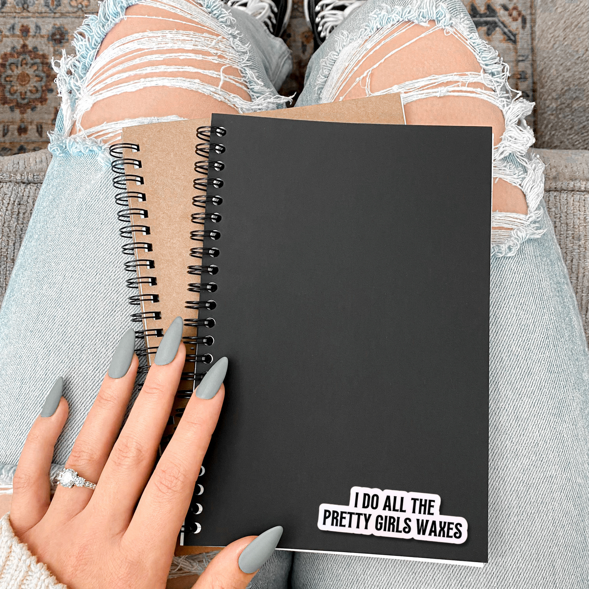 Wax Artist Sticker Professional Vinyl Decal Black White Design Water Resistant Material Beauty Workspace Accessory Esthetician Gift Idea Spa Professional Display Studio Decoration Premium Quality Construction Smooth Surface Application