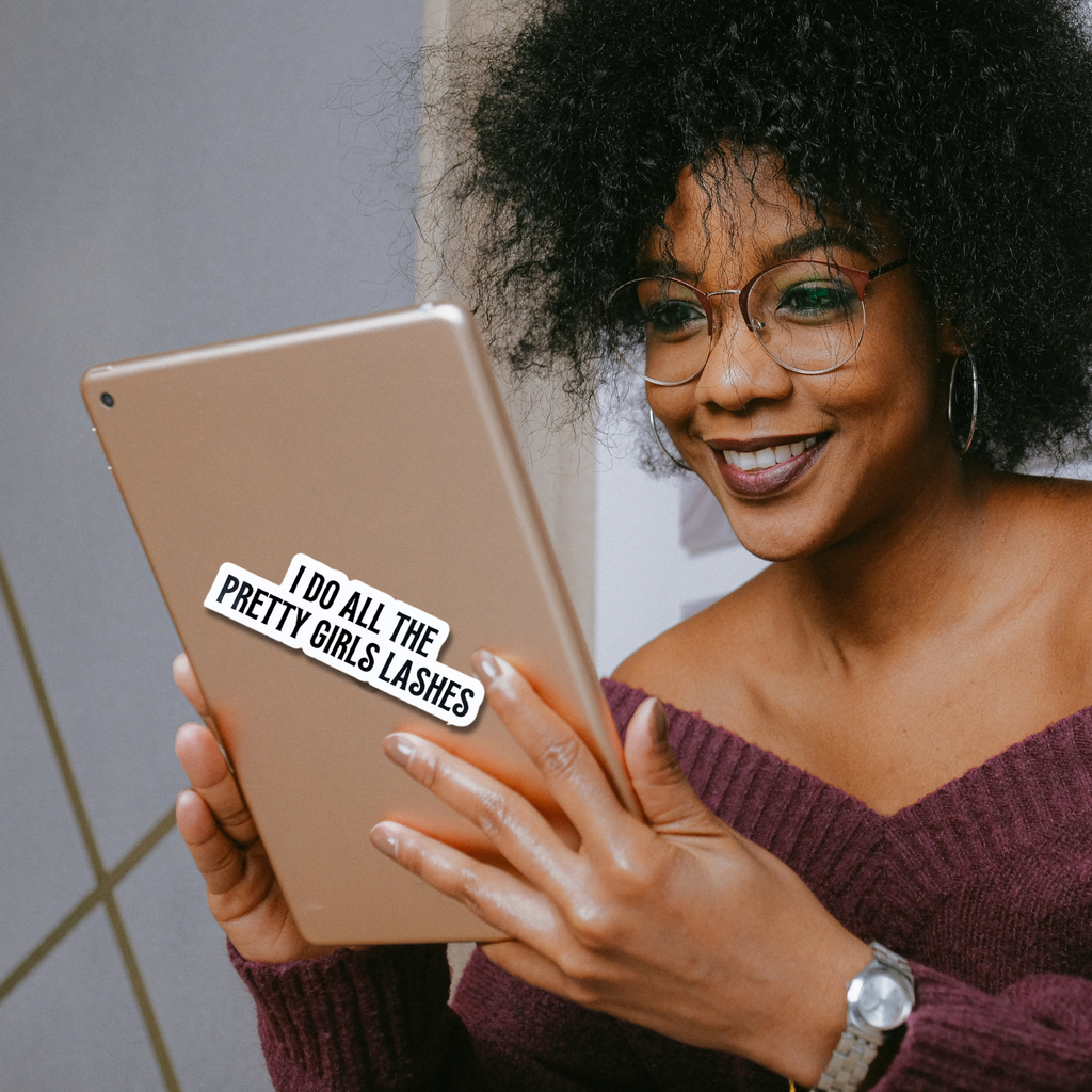 Lash Artist Sticker Professional Beauty Quote Vinyl Design Water Resistant Material Premium Die Cut Construction Studio Decoration Essential Makeup Artist Collection Business Branding Display Salon Wall Art Professional Beauty Statement