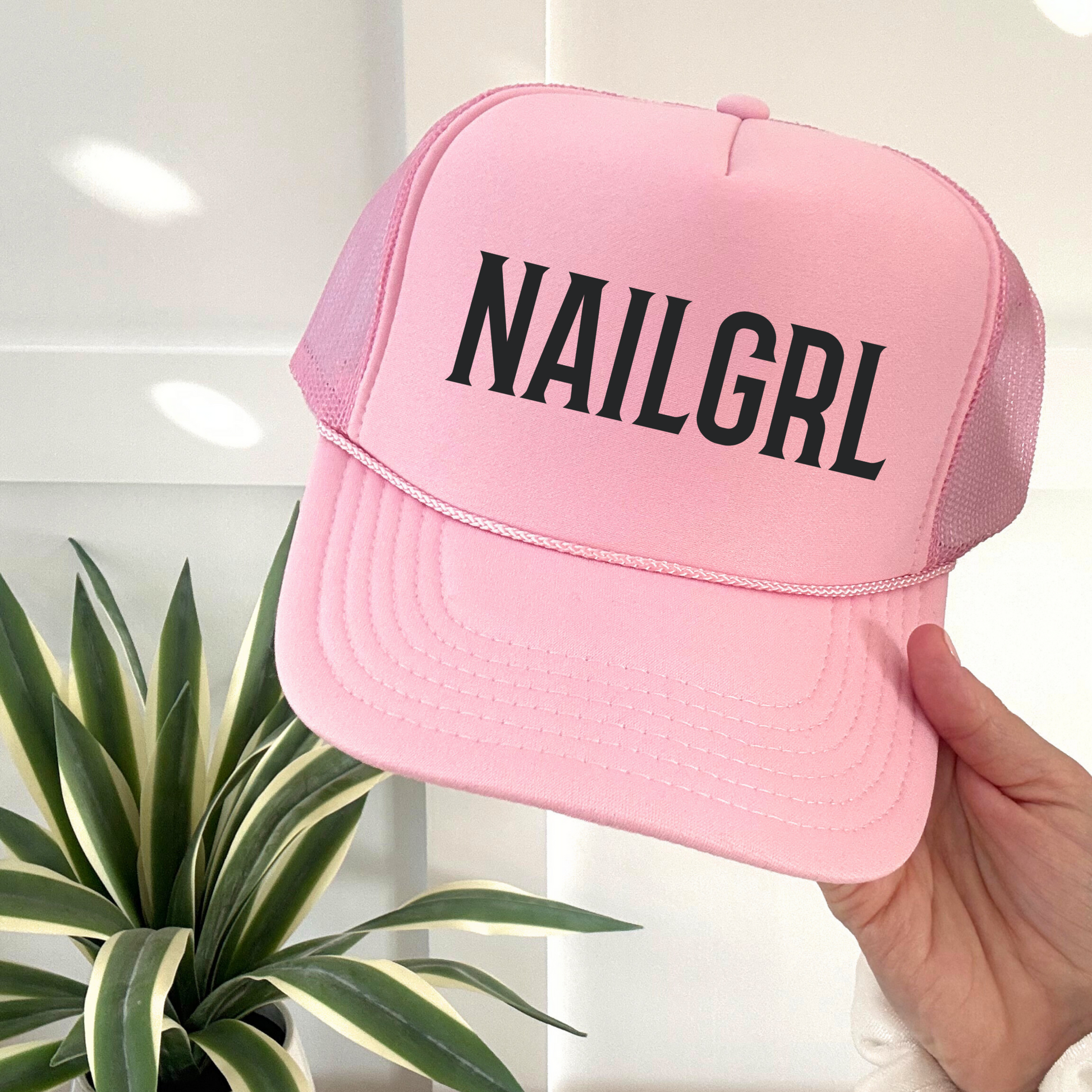Professional Nail Tech Hat Mesh Trucker Cap Adjustable Work Wear Accessory Salon Style Essential Beauty Professional Gear Summer Comfort Design Multiple Color Options Perfect Fit Construction Stylish Fashion Statement Professional Look